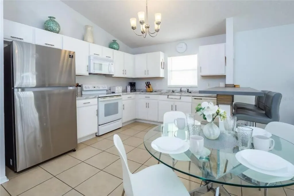 Spacious Vacation Home Near Disney W/ Private Pool- Perfect For Families! Davenport 0*,  United States